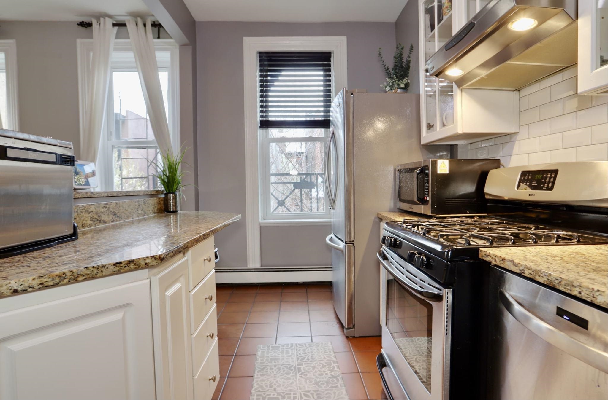 635 GARDEN ST Unit: 2