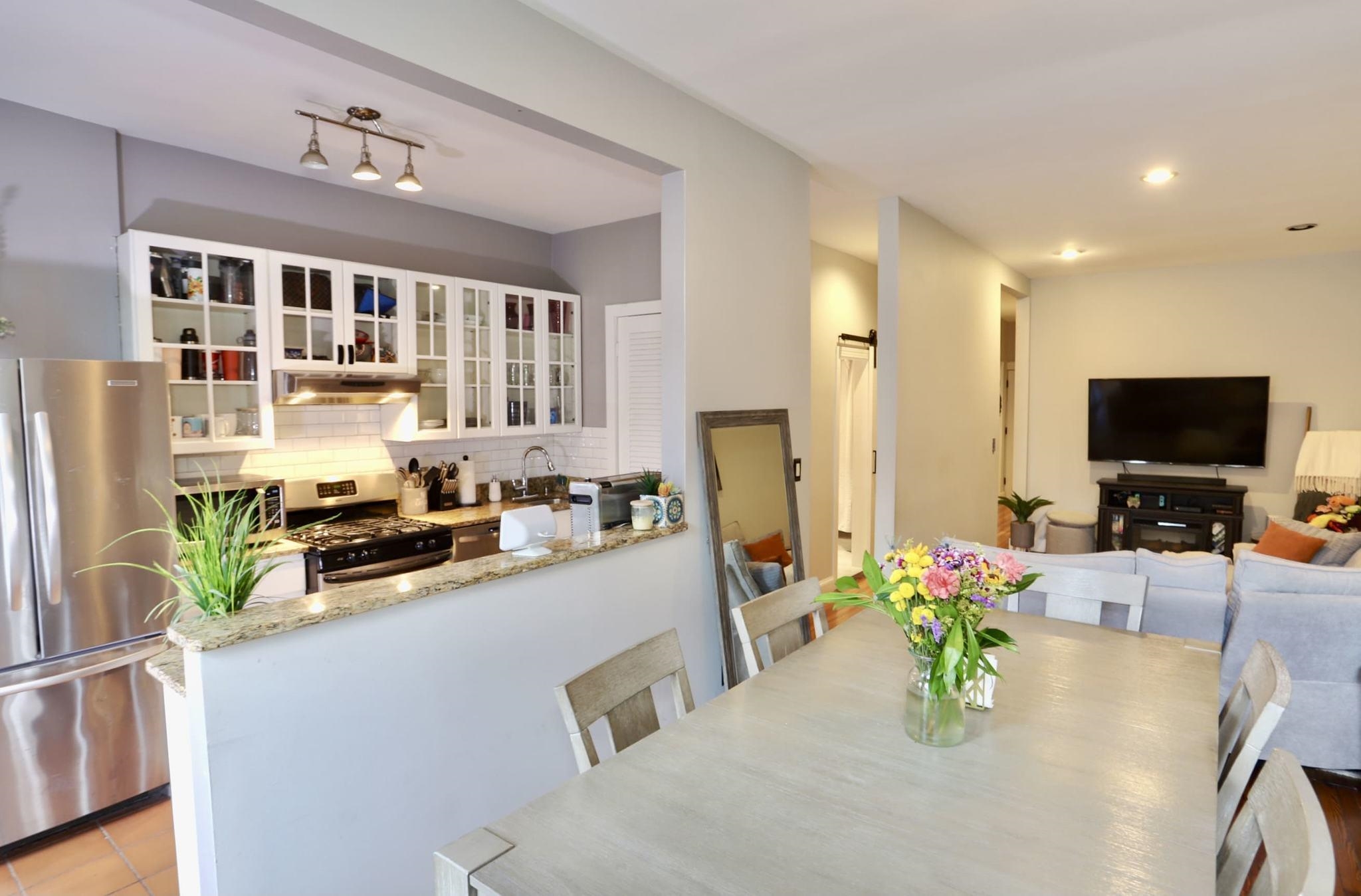 635 GARDEN ST Unit: 2