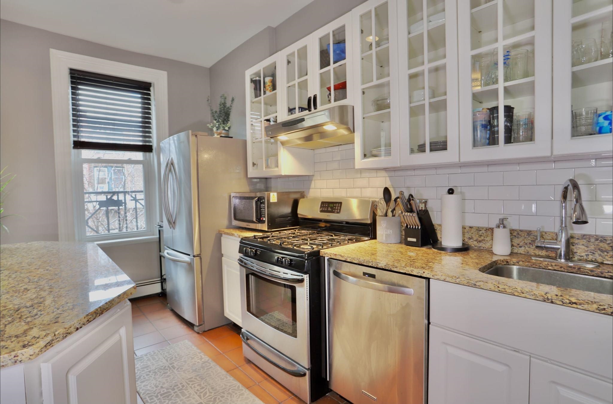 635 GARDEN ST Unit: 2