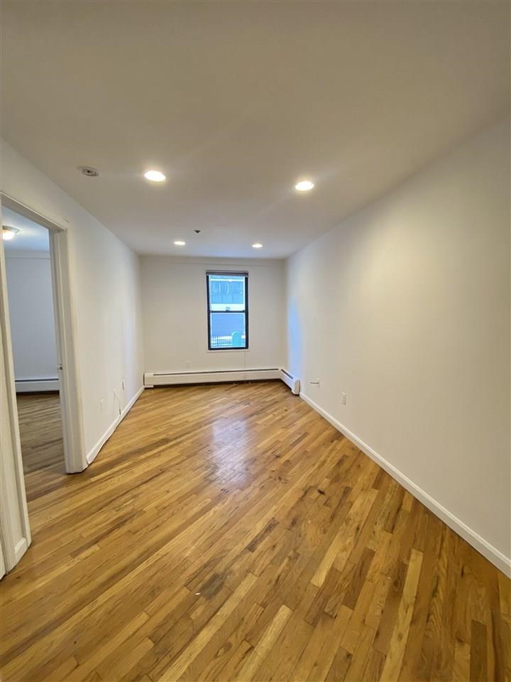 409 1ST ST Unit: A