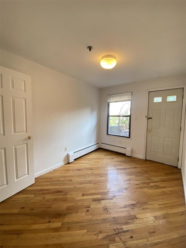 409 1ST ST Unit: A