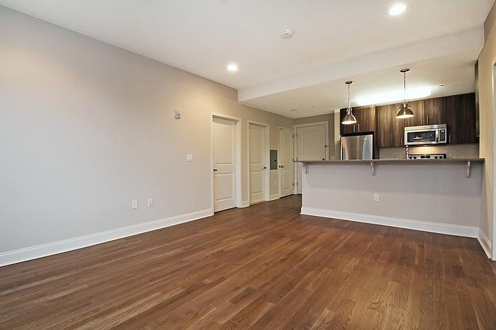 100 MARSHALL ST Unit: 501