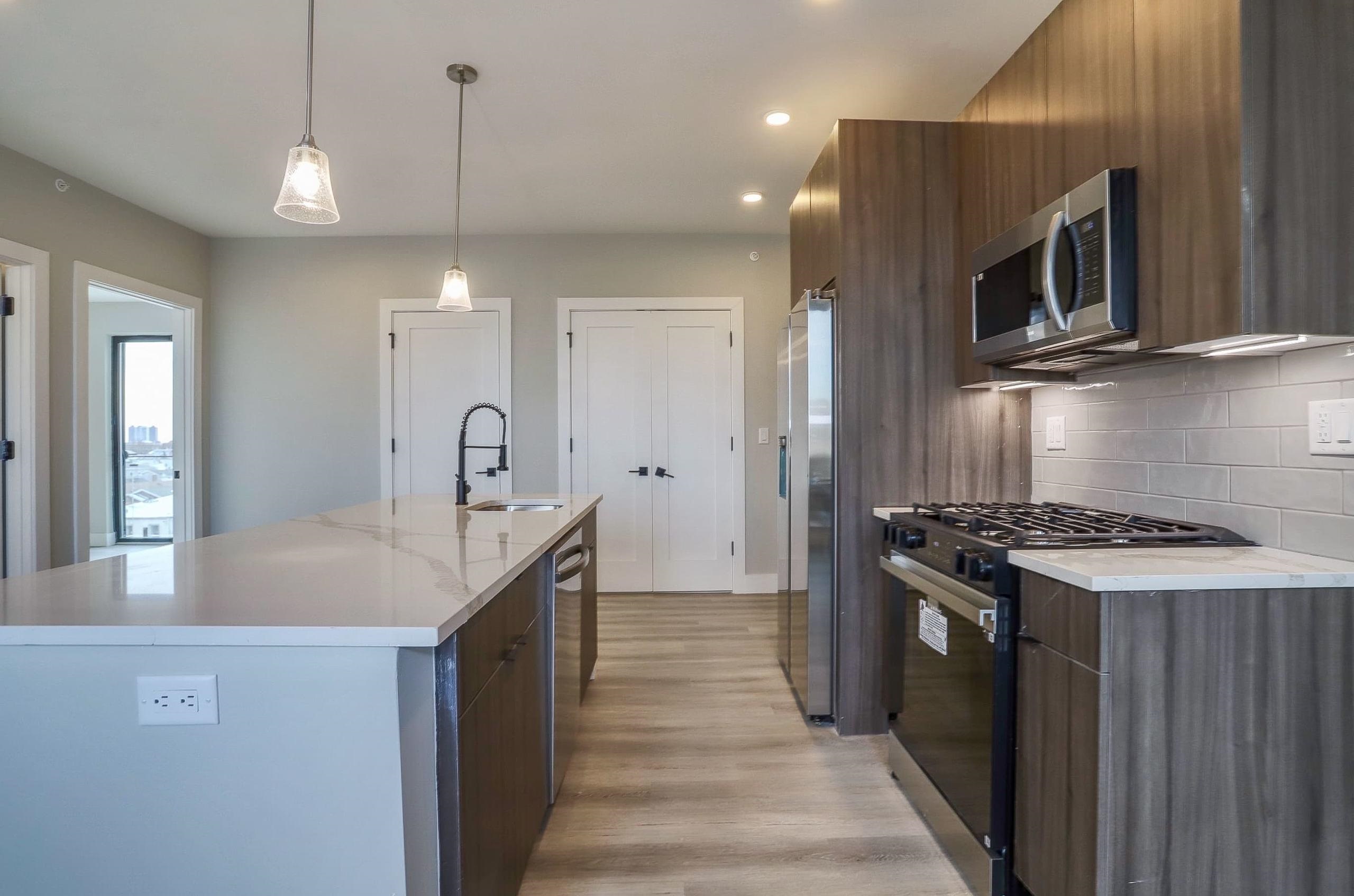 3516 JOHN F KENNEDY BLVD Unit: 403