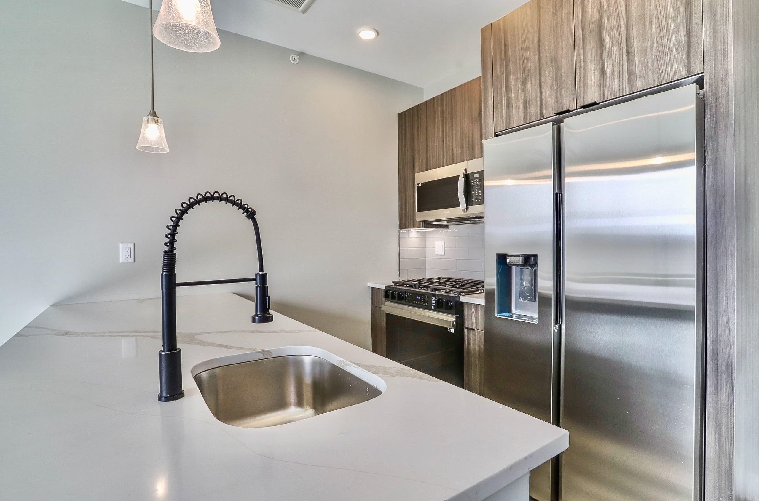 3516 JOHN F KENNEDY BLVD Unit: 505