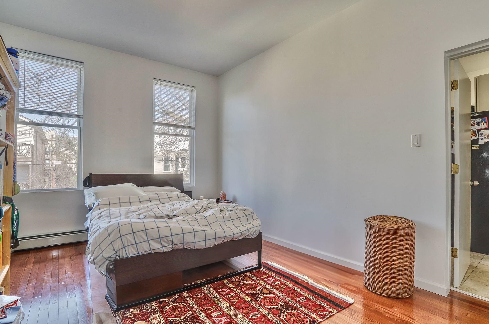 169 OGDEN AVE Unit: 2