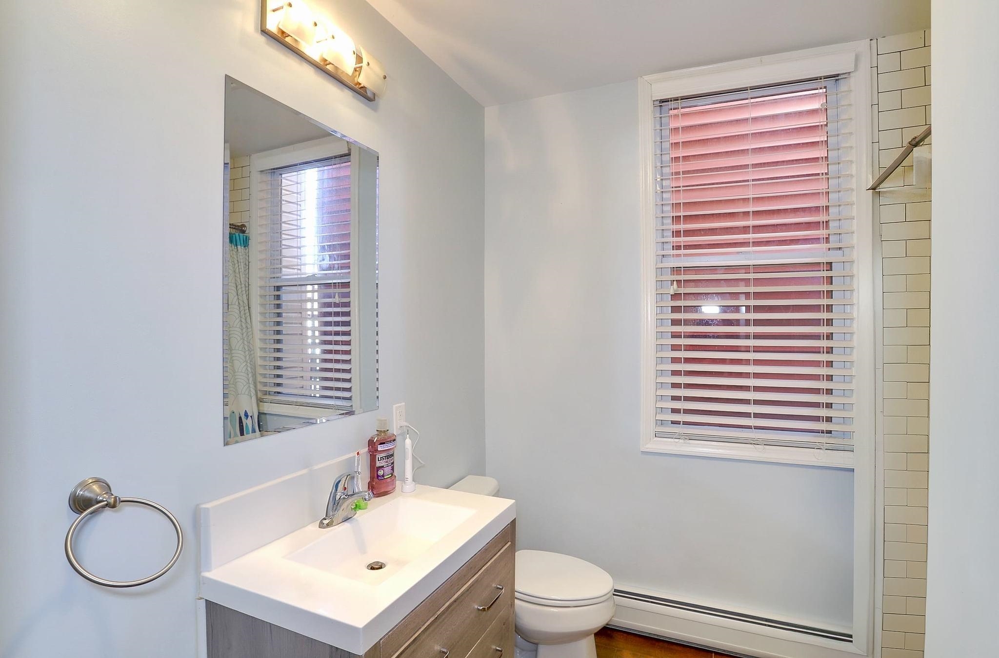 169 OGDEN AVE Unit: 2