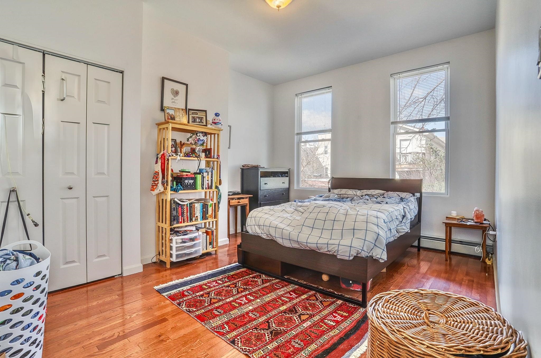 169 OGDEN AVE Unit: 2