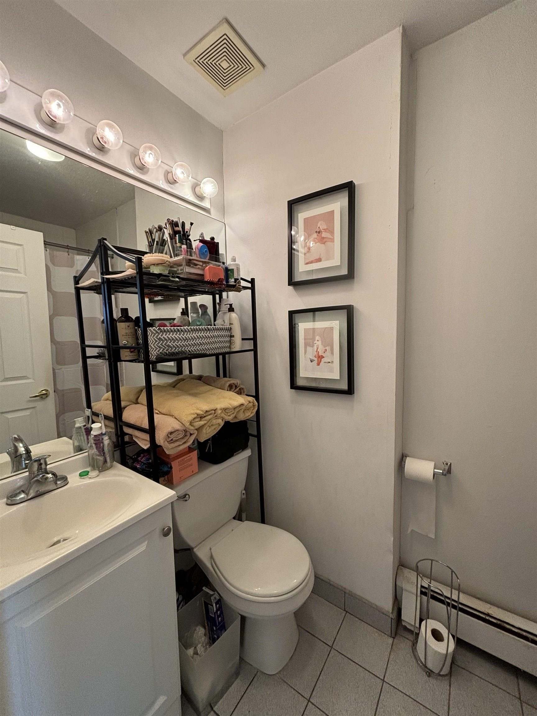 409 1ST ST Unit: 2