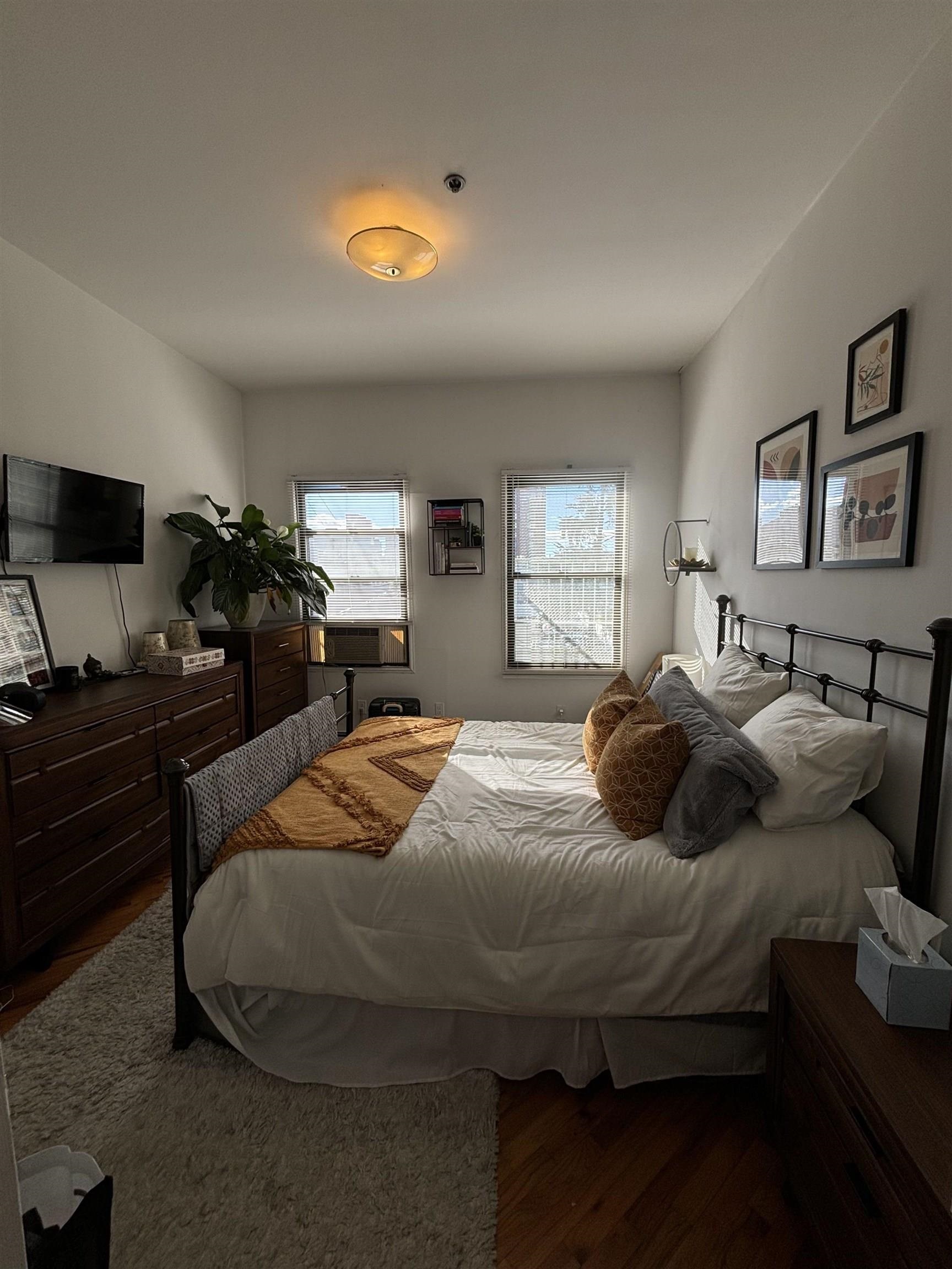 409 1ST ST Unit: 2