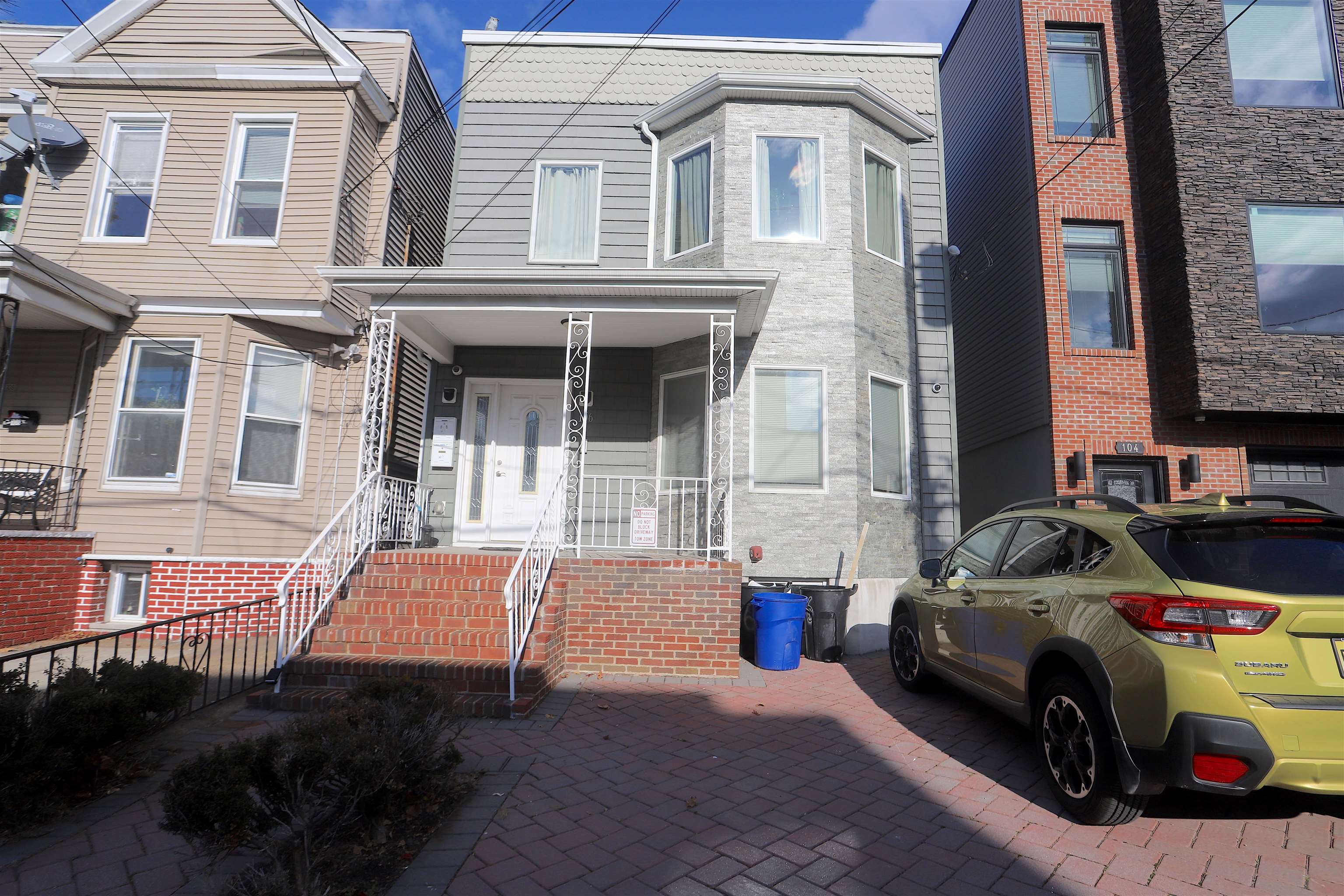106 POPLAR ST Unit: 1