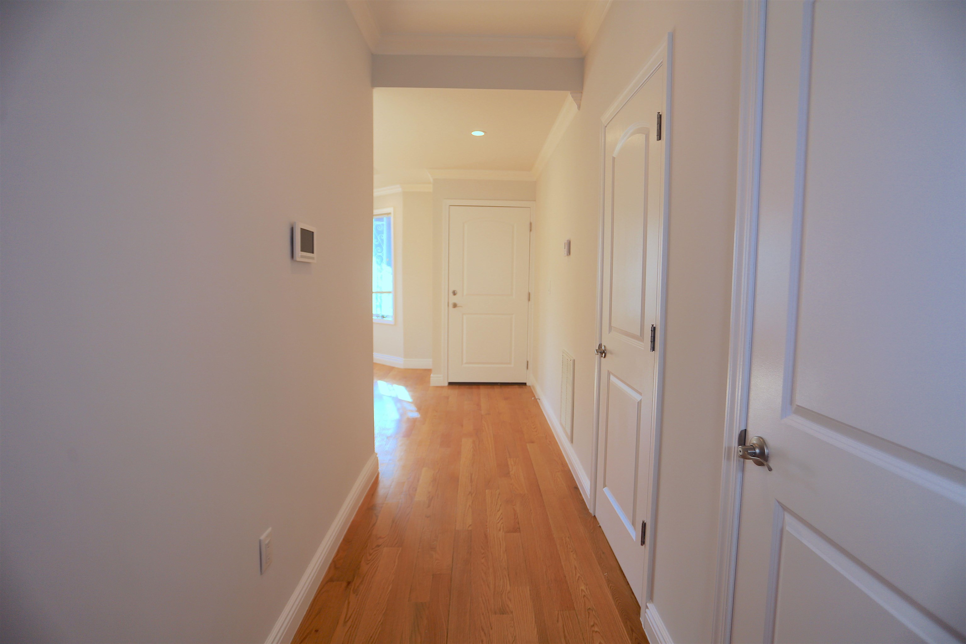 106 POPLAR ST Unit: 1