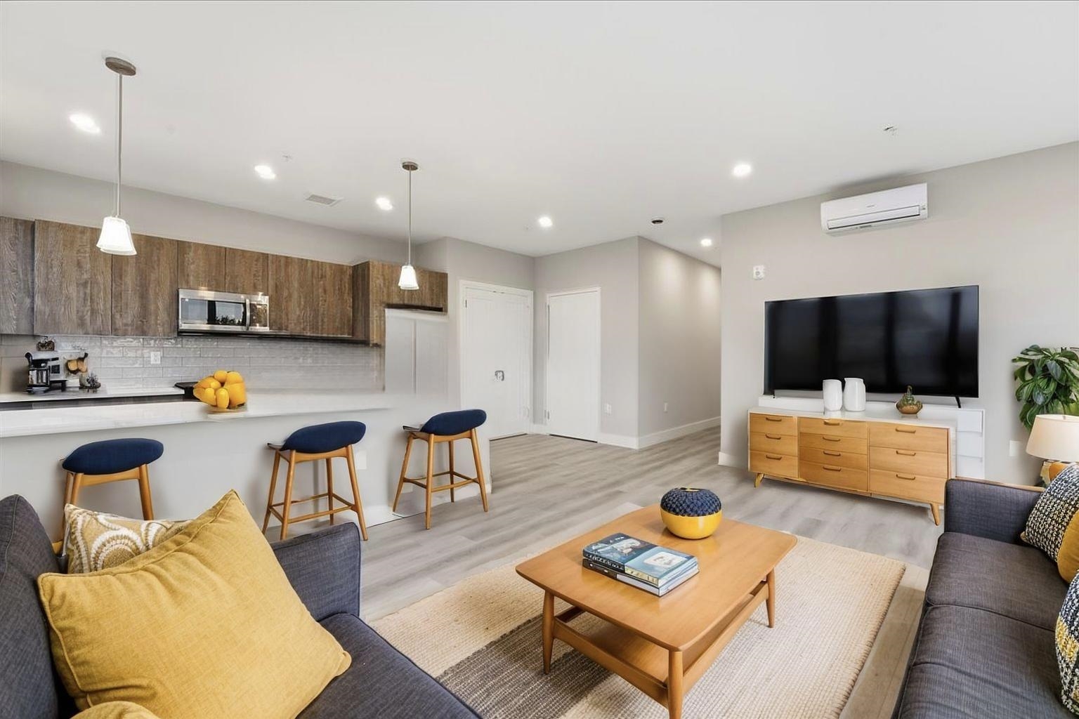 3516 JOHN F KENNEDY BLVD Unit: 401