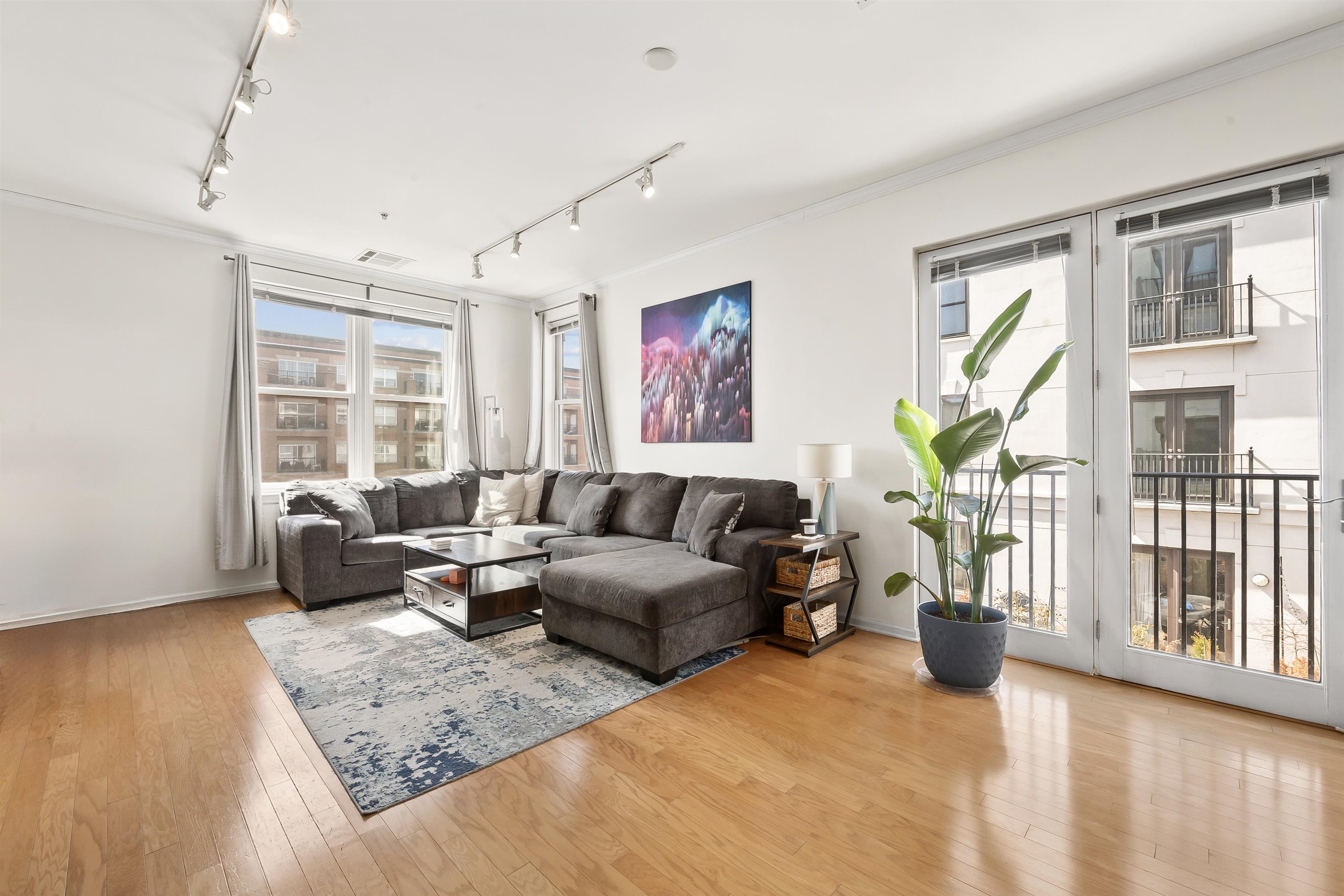 1200 GRAND ST Unit: 432