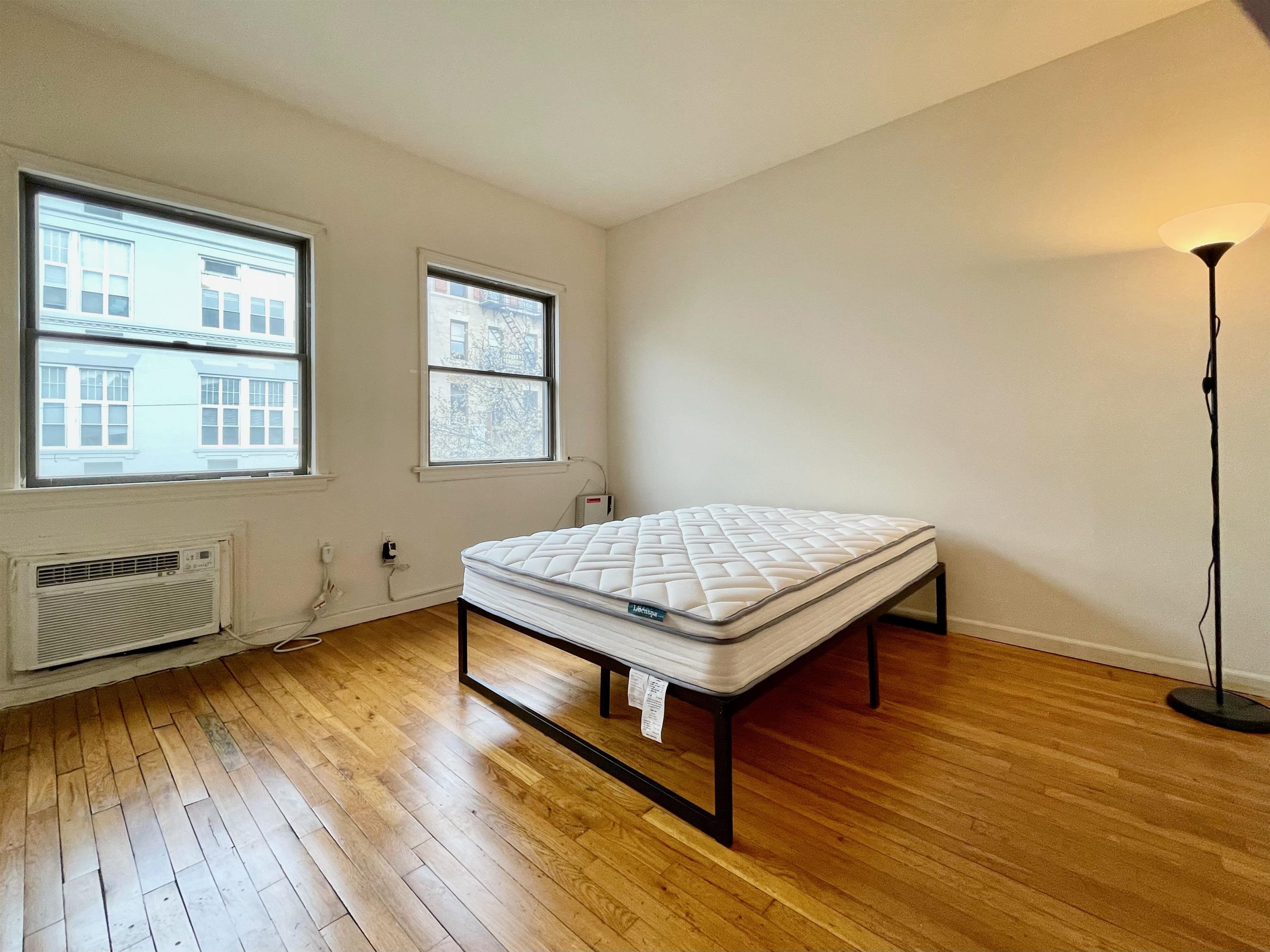 707 ADAMS ST Unit: 3L