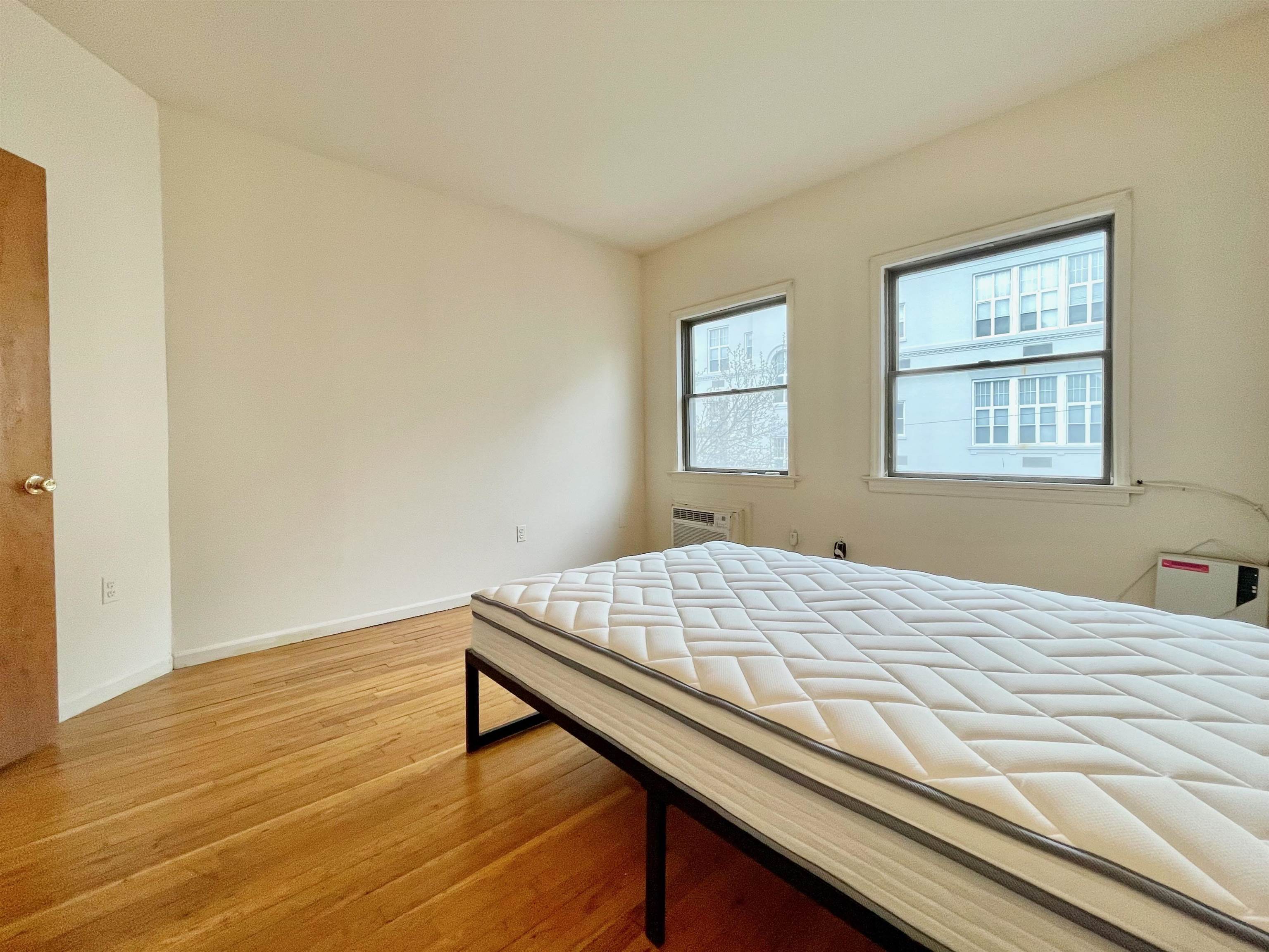 707 ADAMS ST Unit: 3L