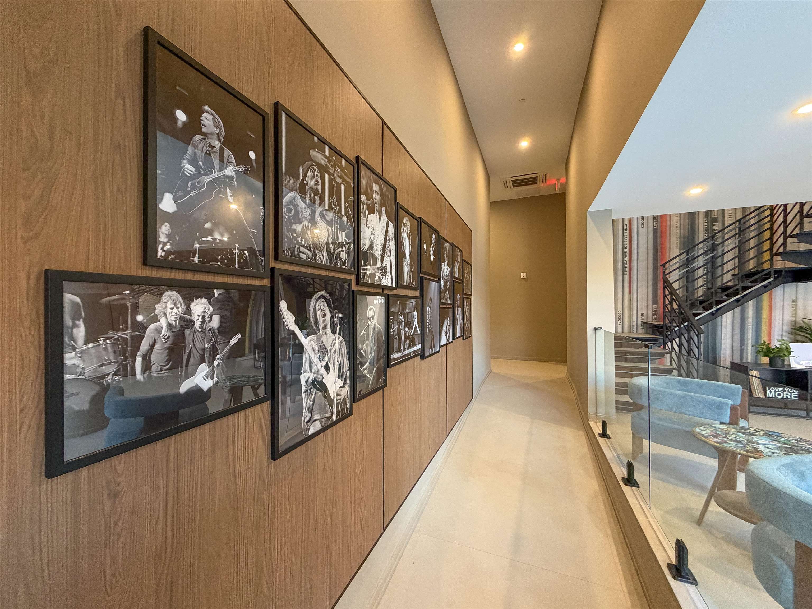 921 MADISON ST Unit: 203