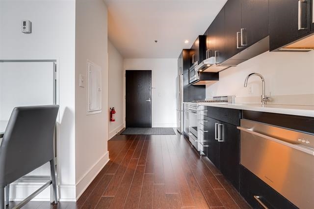 1100 MAXWELL LANE Unit: 624