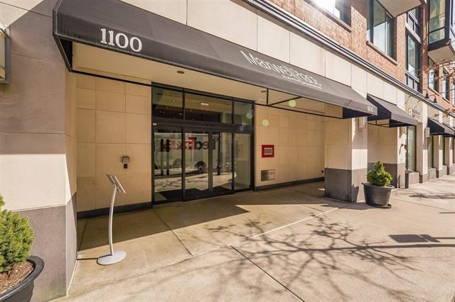 1100 MAXWELL LANE Unit: 624