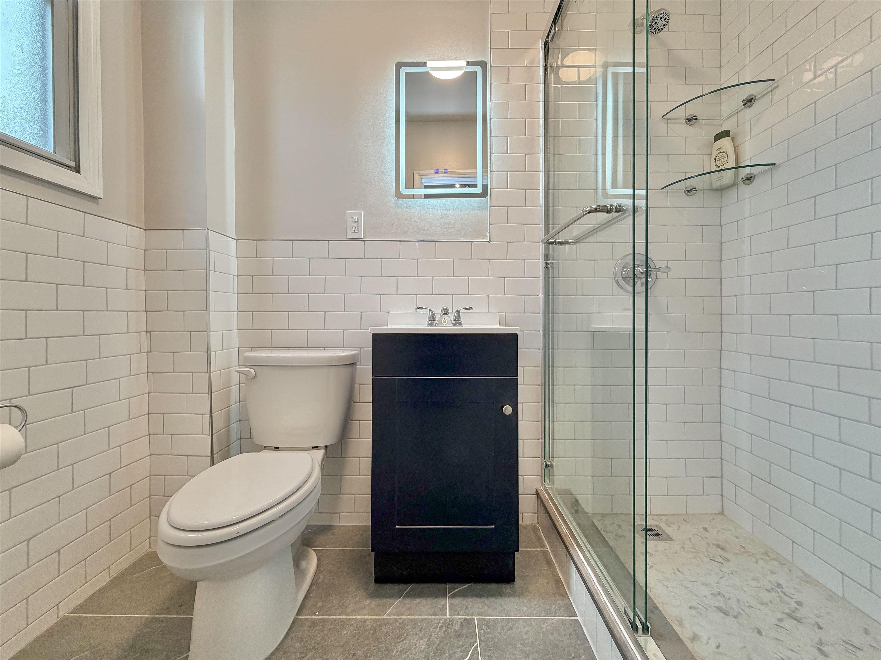 232 GARDEN ST Unit: 2