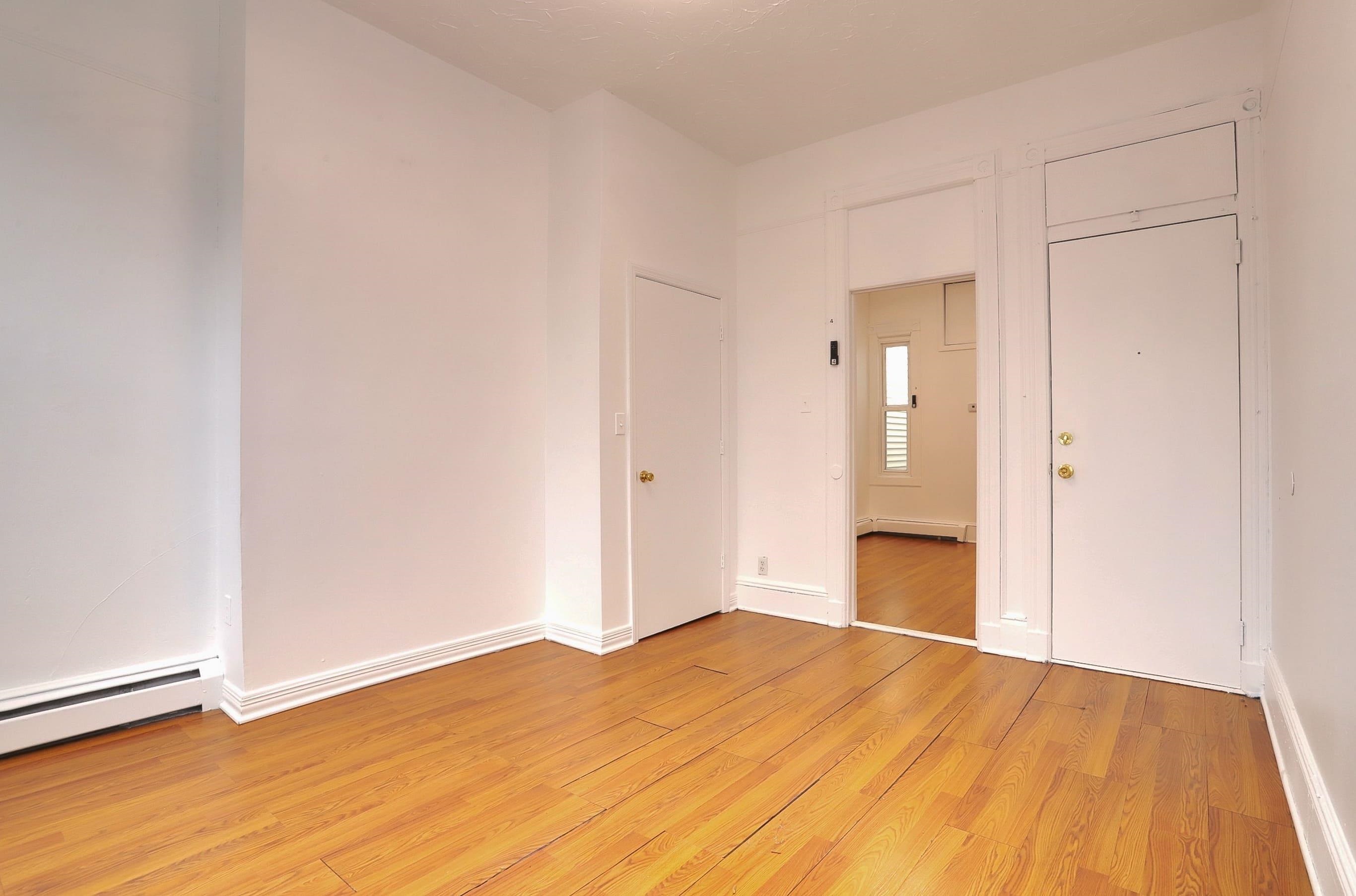 119 ZABRISKIE ST Unit: 3
