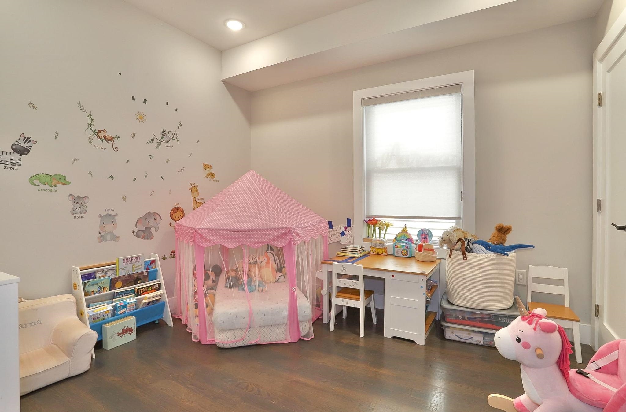 26 GRACE ST Unit: 2