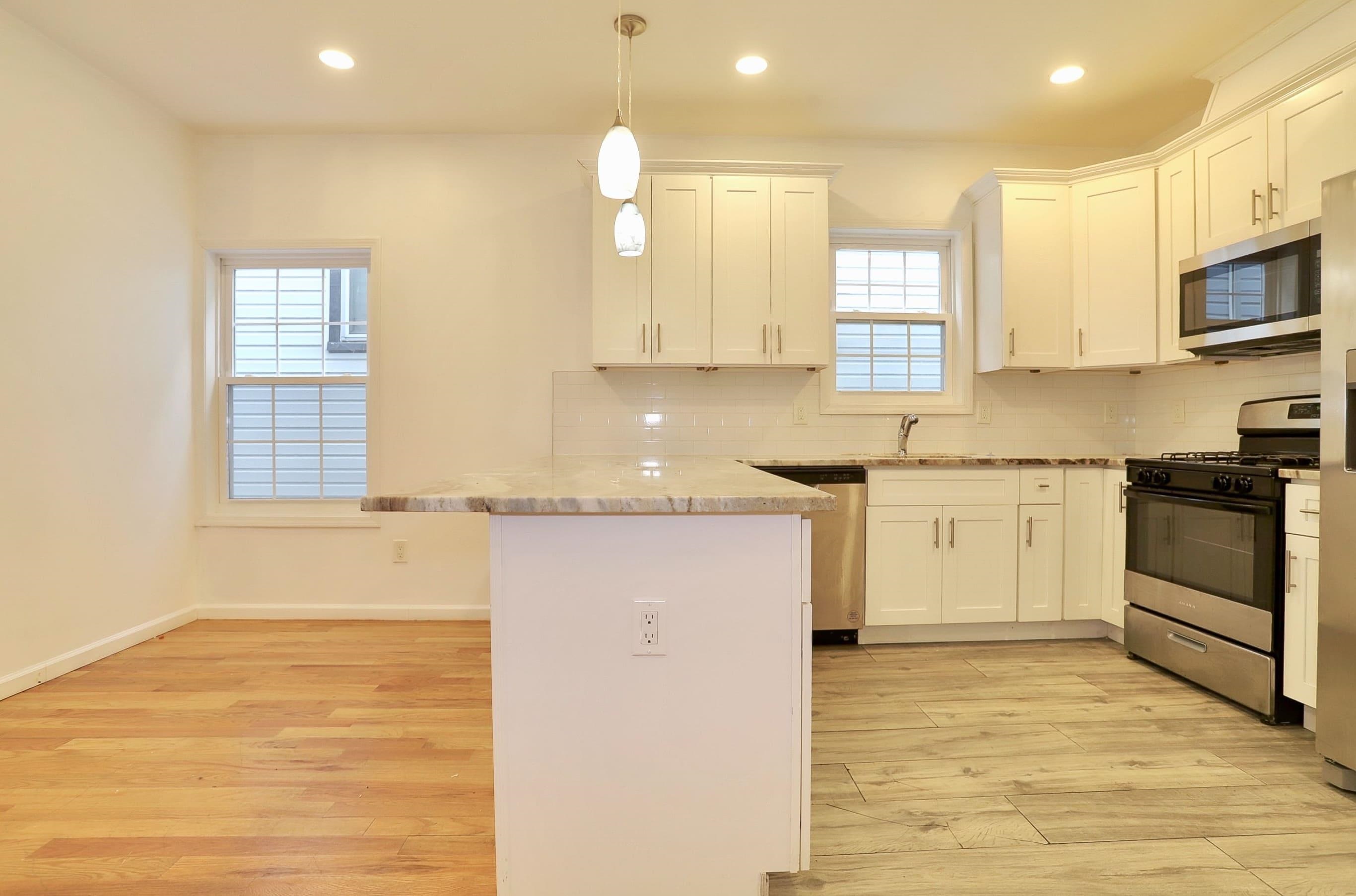 345 NORTH 2ND ST Unit: 2