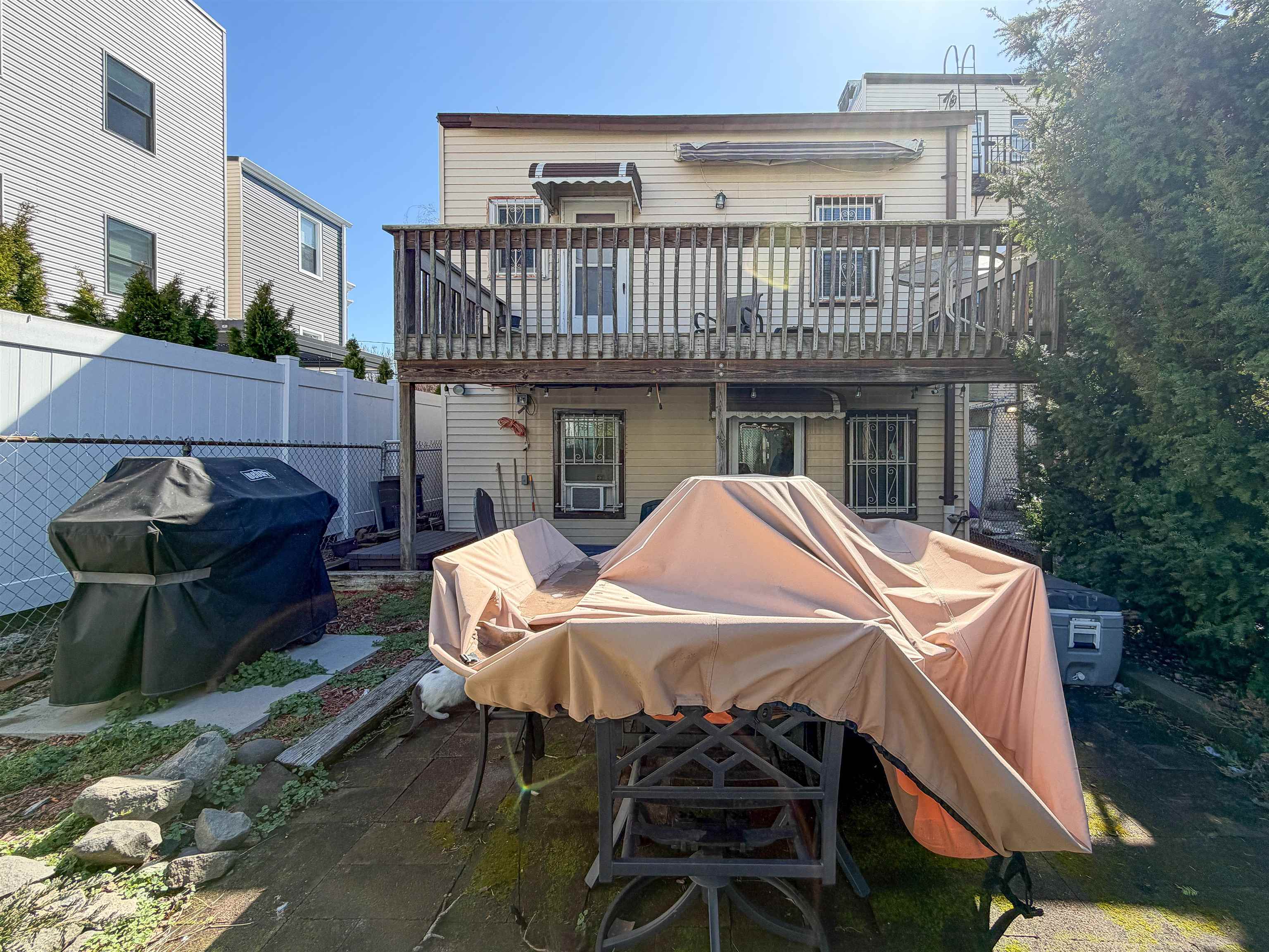173 CAMBRIDGE AVE