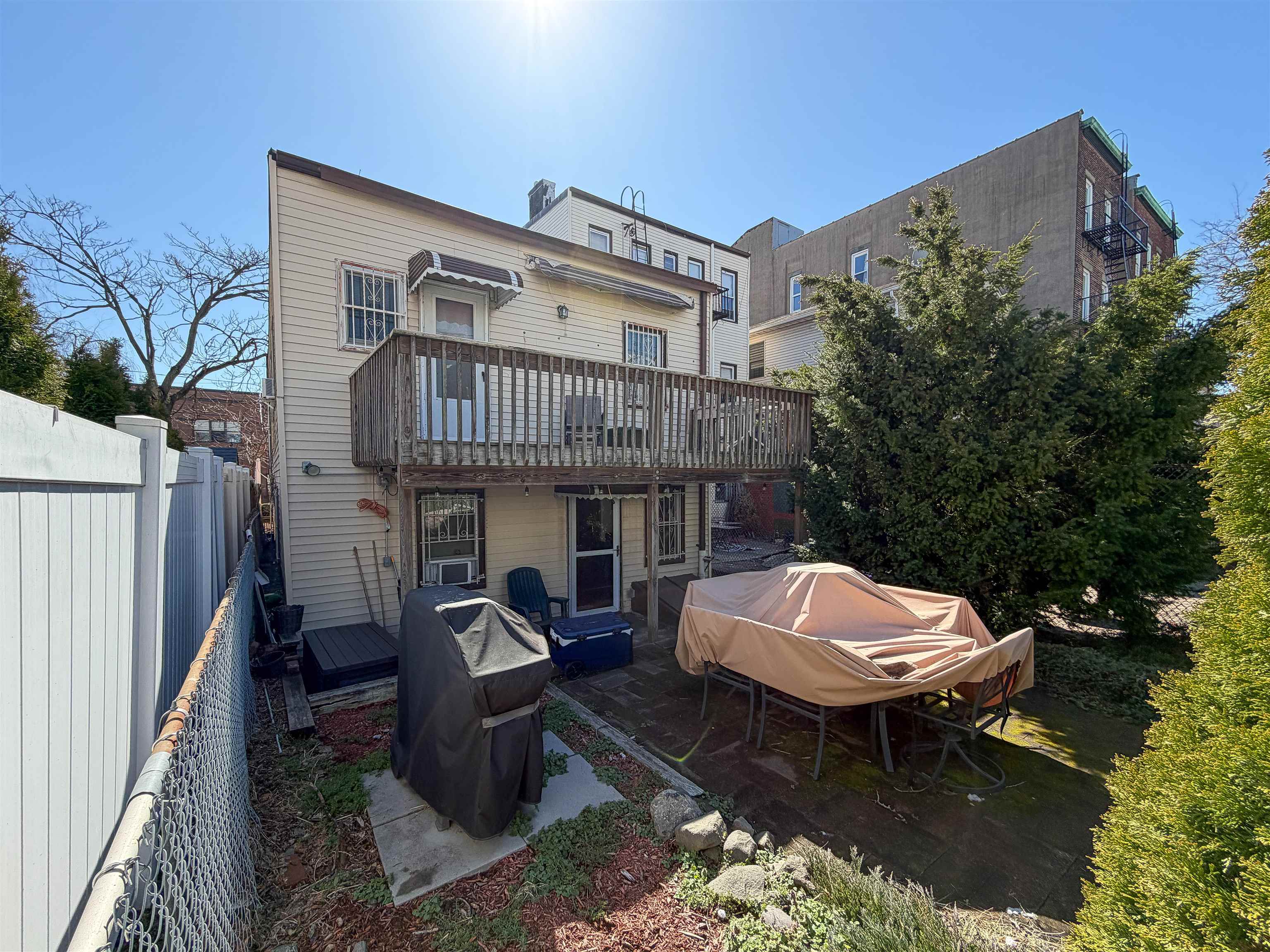 173 CAMBRIDGE AVE