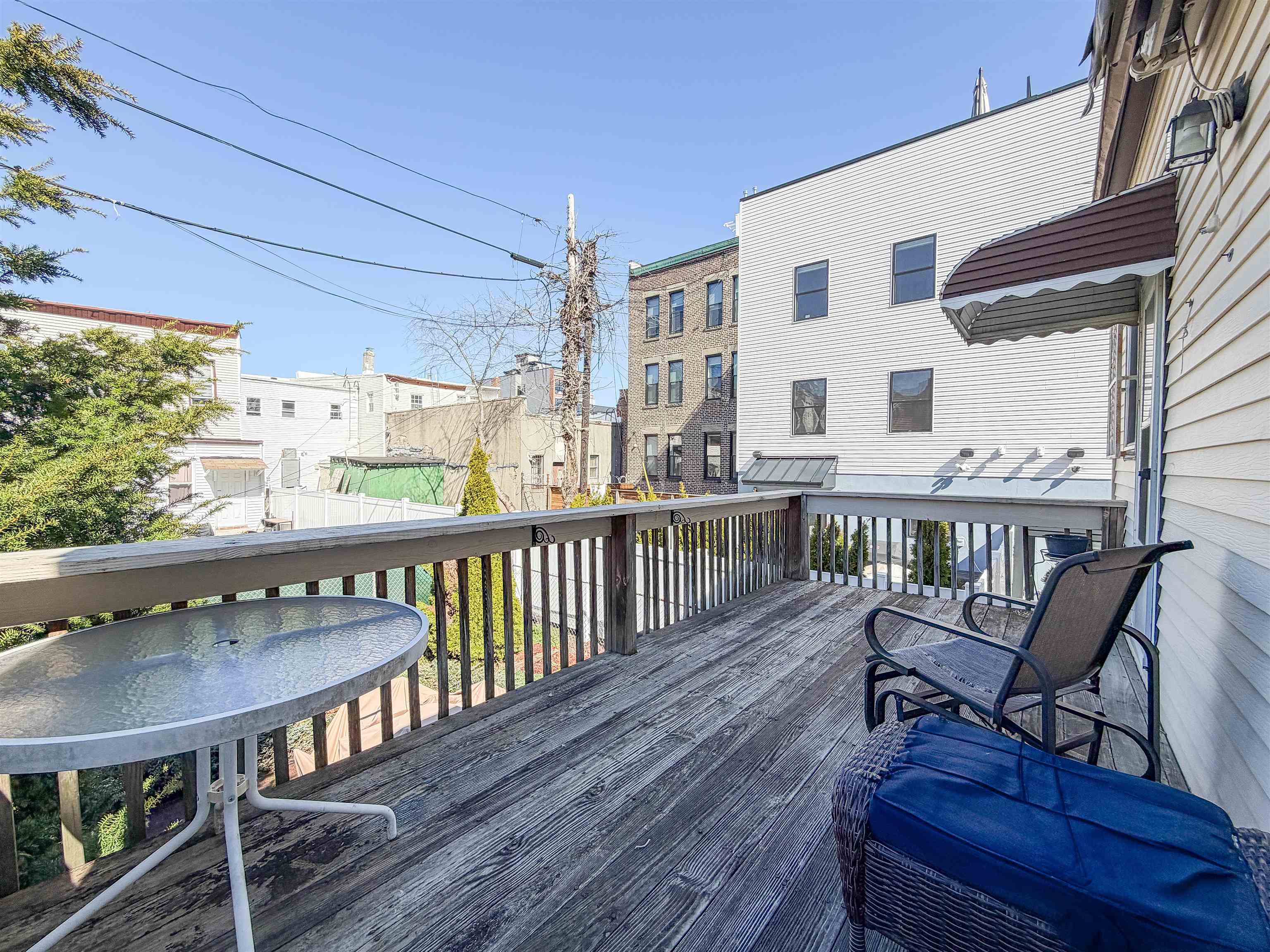 173 CAMBRIDGE AVE