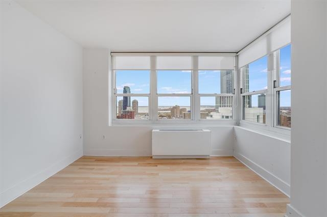 88 MORGAN ST Unit: 2808