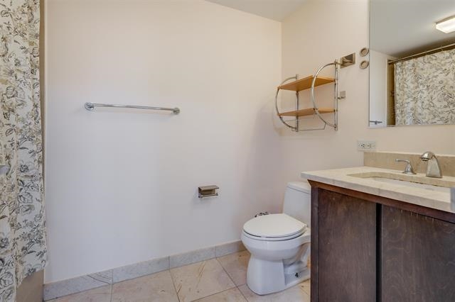 88 MORGAN ST Unit: 2808