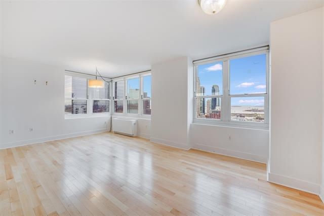 88 MORGAN ST Unit: 2808