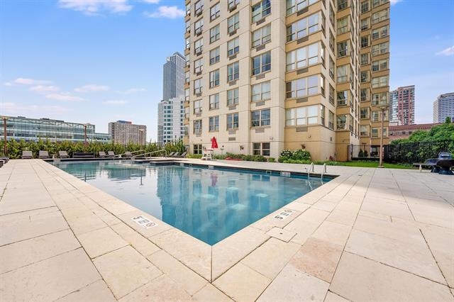88 MORGAN ST Unit: 2808