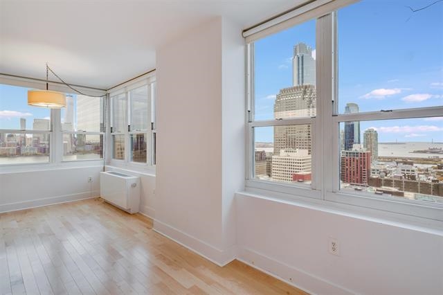 88 MORGAN ST Unit: 2808