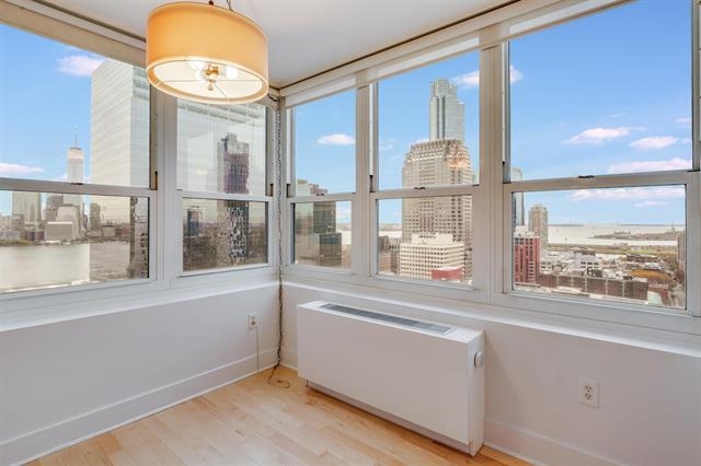 88 MORGAN ST Unit: 2808