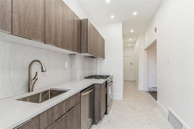275 OGDEN AVE Unit: 2
