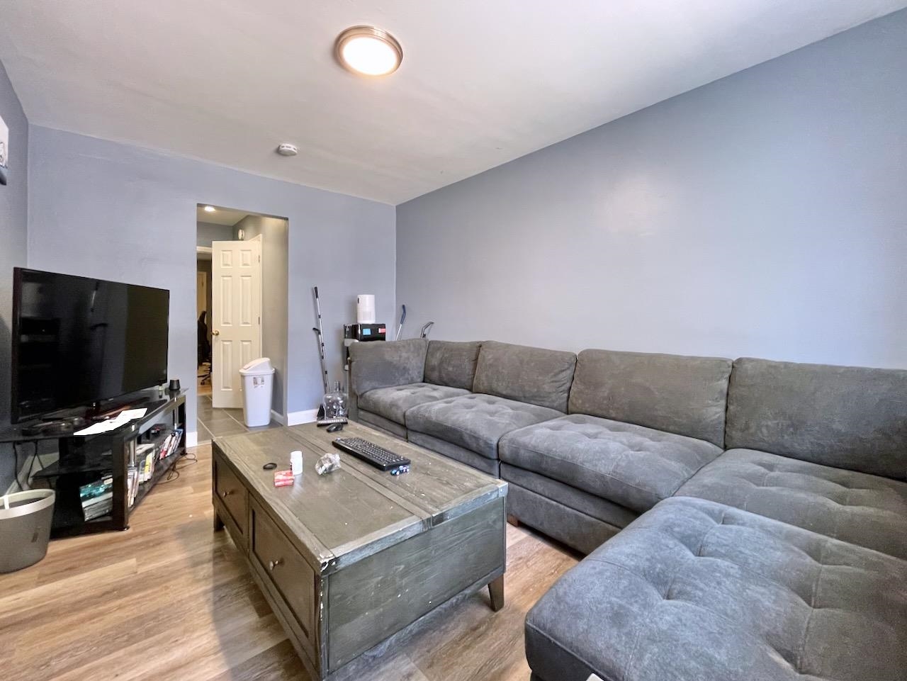 173 BELMONT AVE Unit: 1