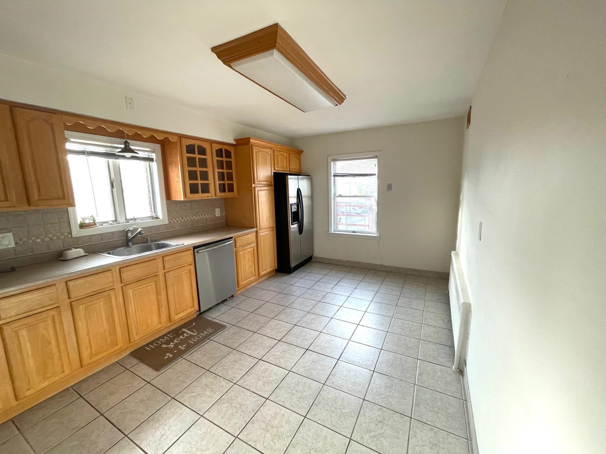 153 AVENUE B Unit: 2