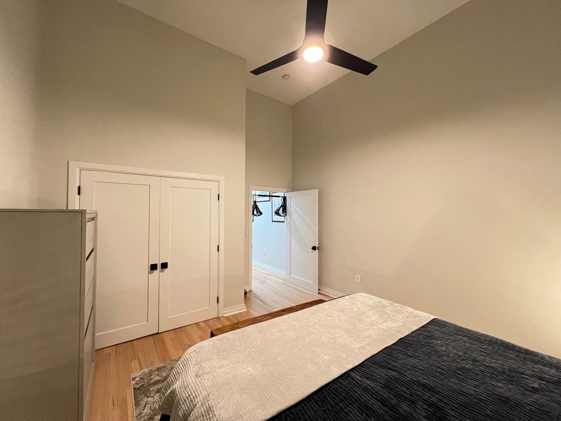 338 GROVE ST Unit: 2C