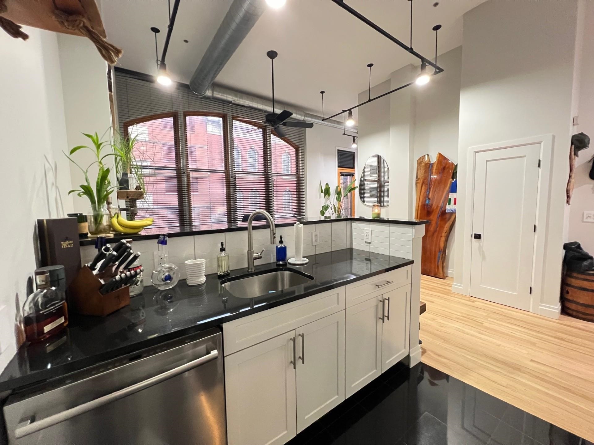 338 GROVE ST Unit: 2C