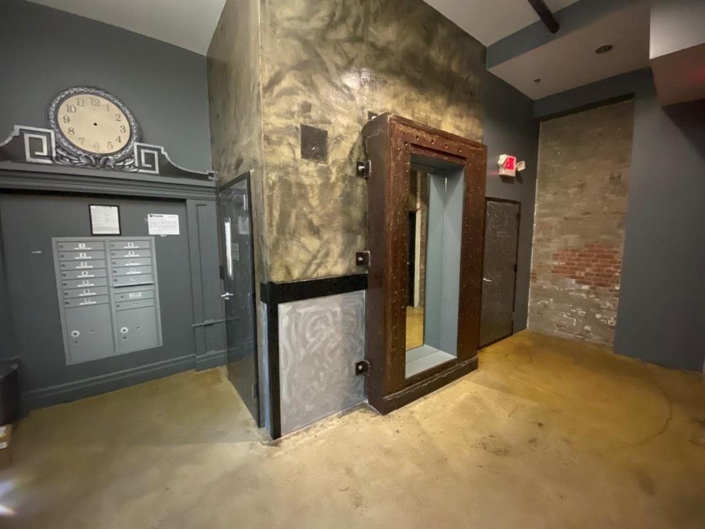 338 GROVE ST Unit: 2C