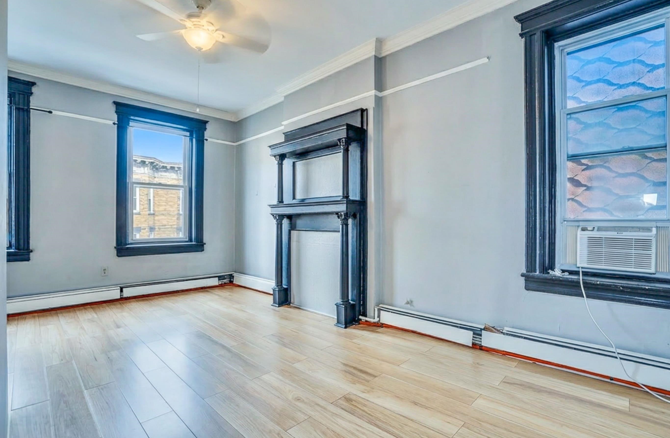 388 BALDWIN AVE Unit: 2