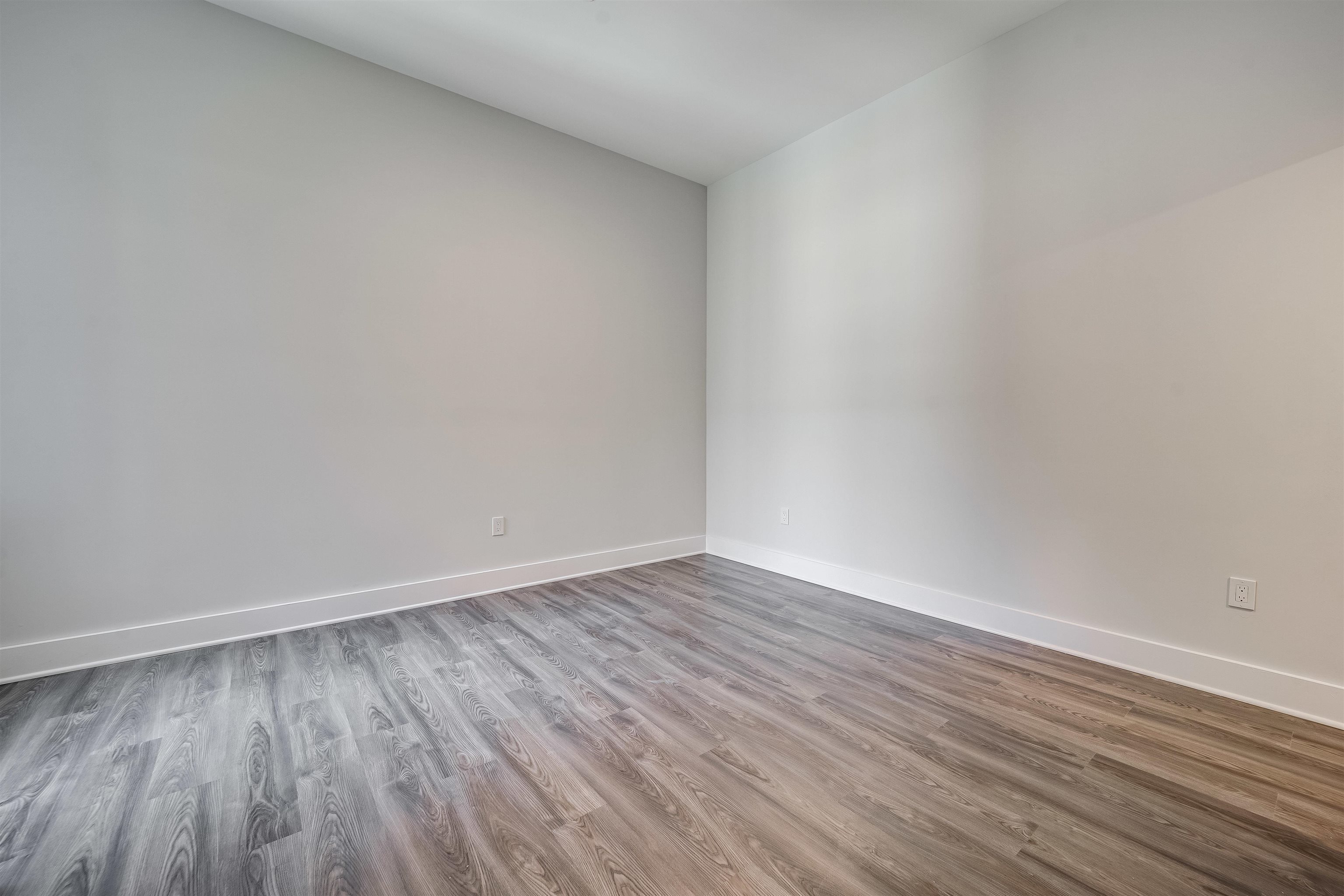 660 GRAND ST Unit: 312