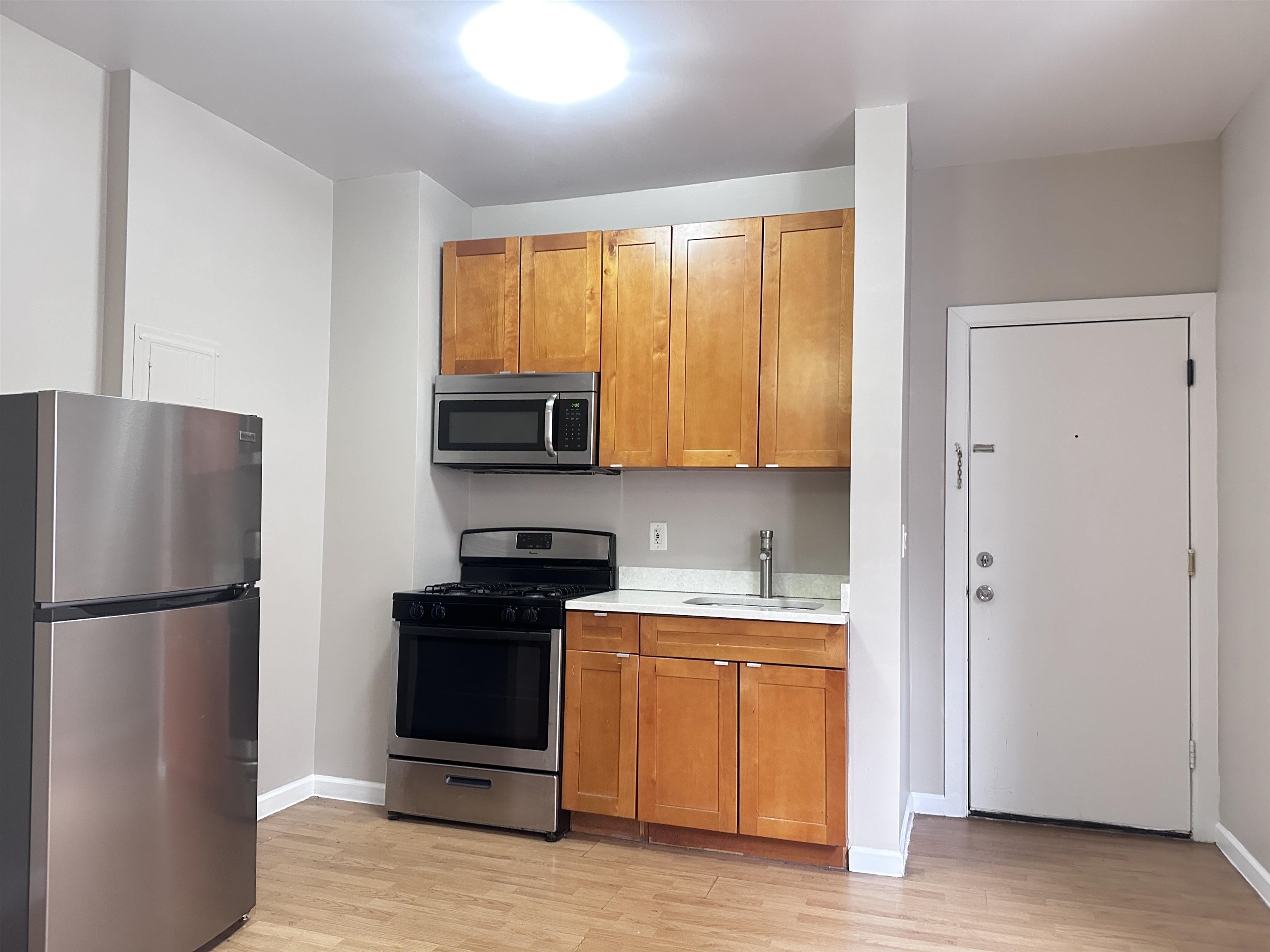 160 VROOM ST Unit: 47