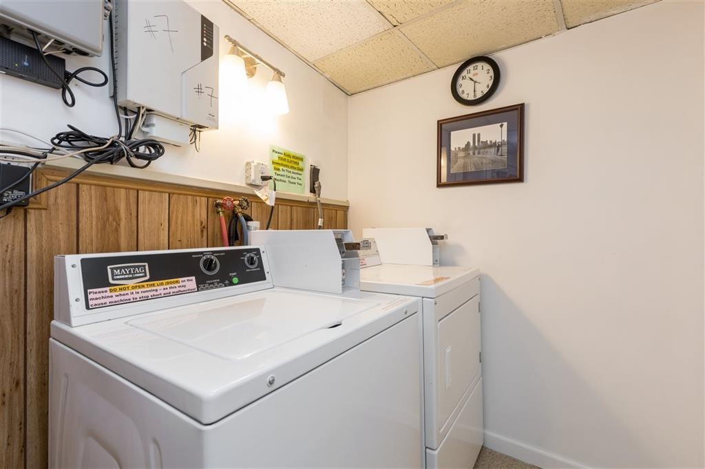 278 2ND ST Unit: 6 (3R)