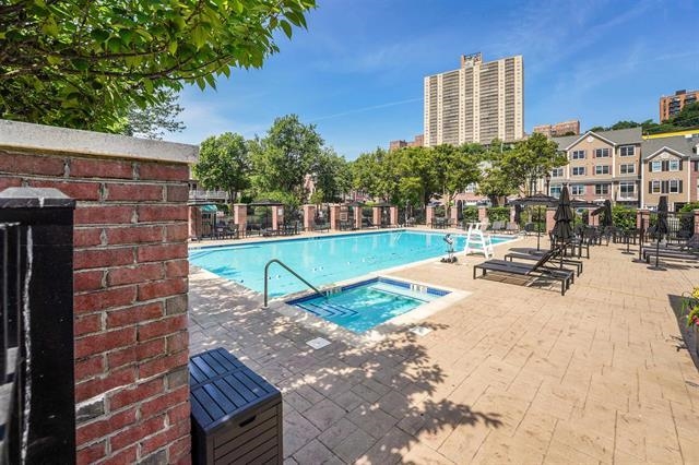 113 ABBIE CT