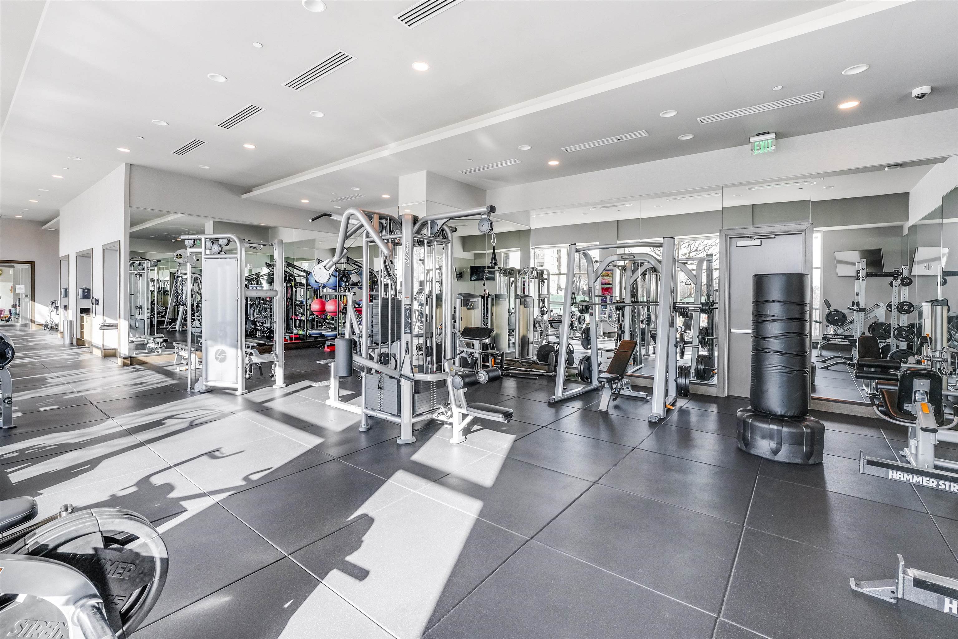 1200 AVENUE AT PORT IMPERIAL Unit: 421