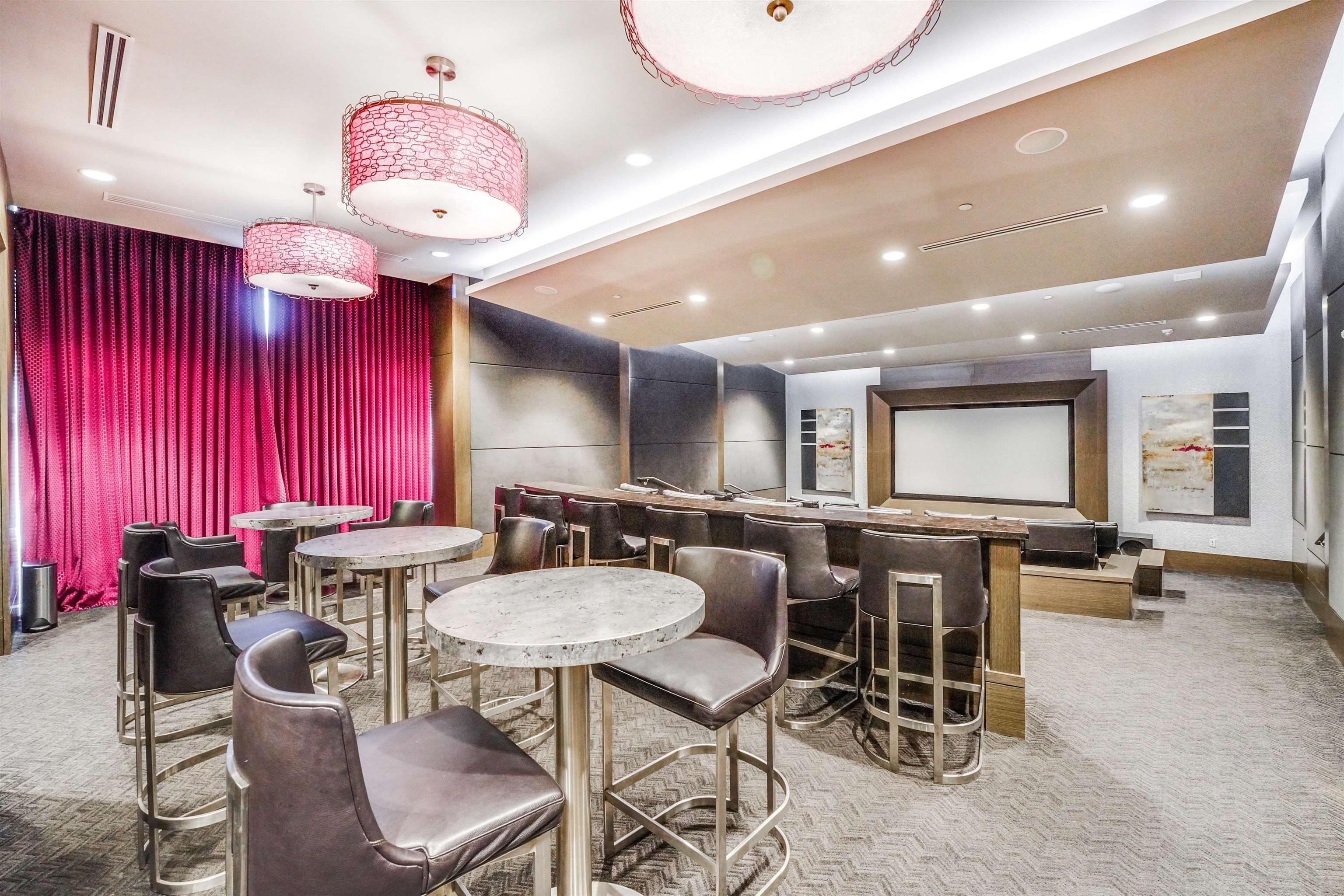 1200 AVENUE AT PORT IMPERIAL Unit: 421