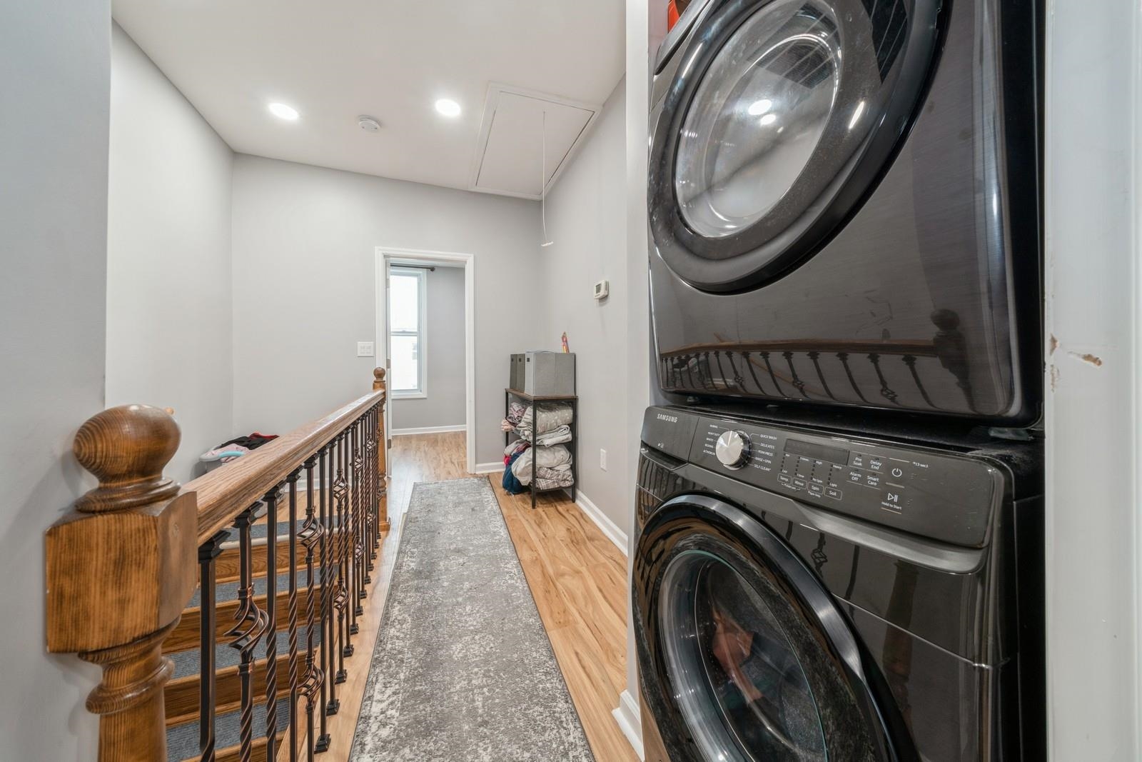 318 2ND ST Unit: 2