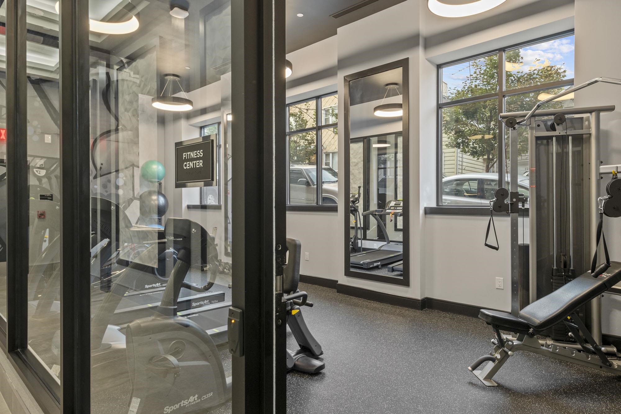 121 34TH ST Unit: 405